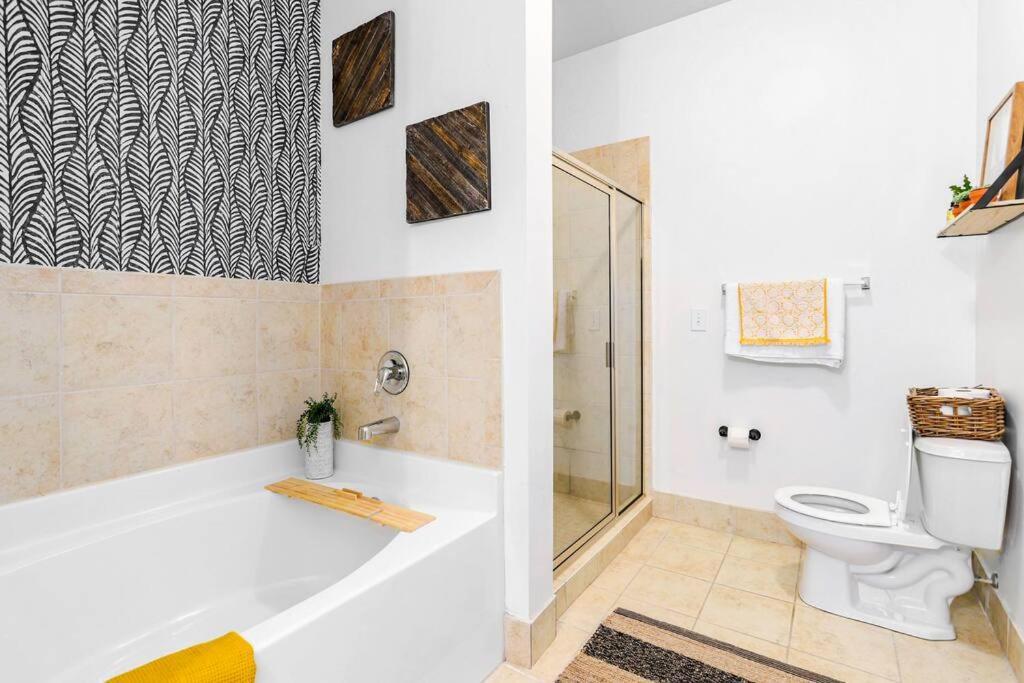 אטלנטה Entire Condo - Urban Safari In The Heart Of Atl מראה חיצוני תמונה