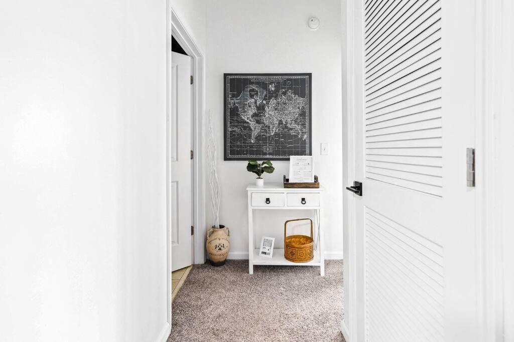 אטלנטה Entire Condo - Urban Safari In The Heart Of Atl מראה חיצוני תמונה